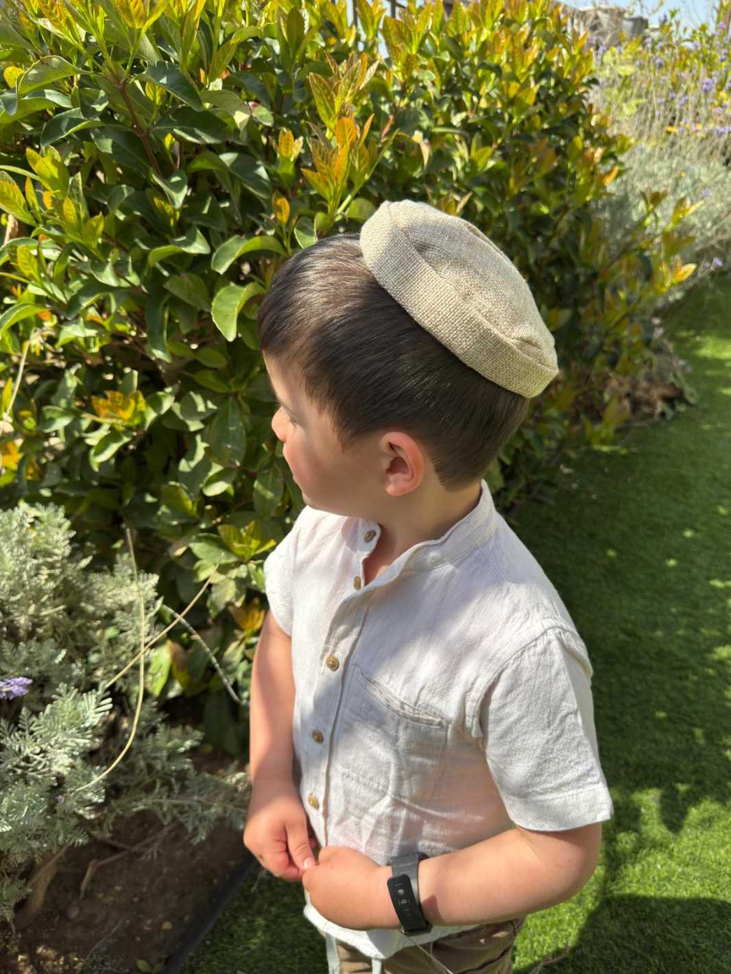 כיפת ילדים שמנת כהה